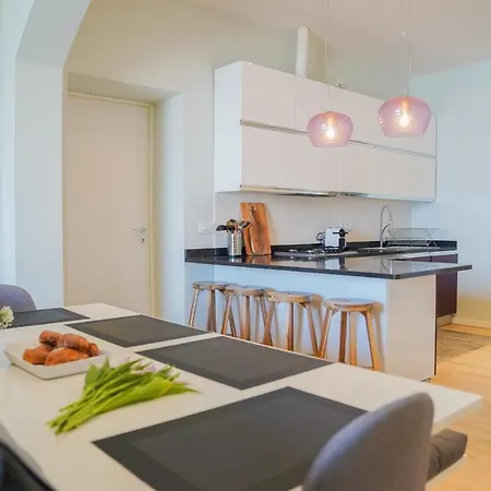 Luna & Stella By Rent *