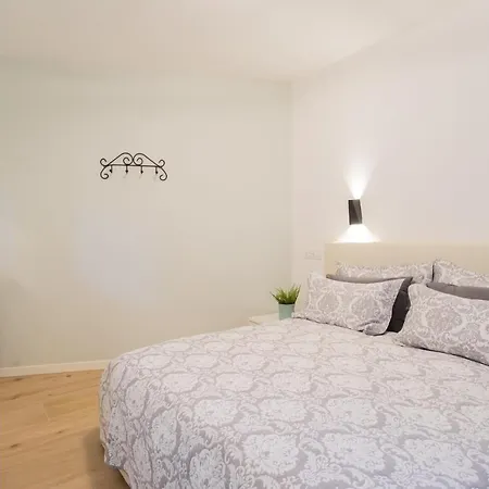 Luna & Stella By Rent Apartament Argegno